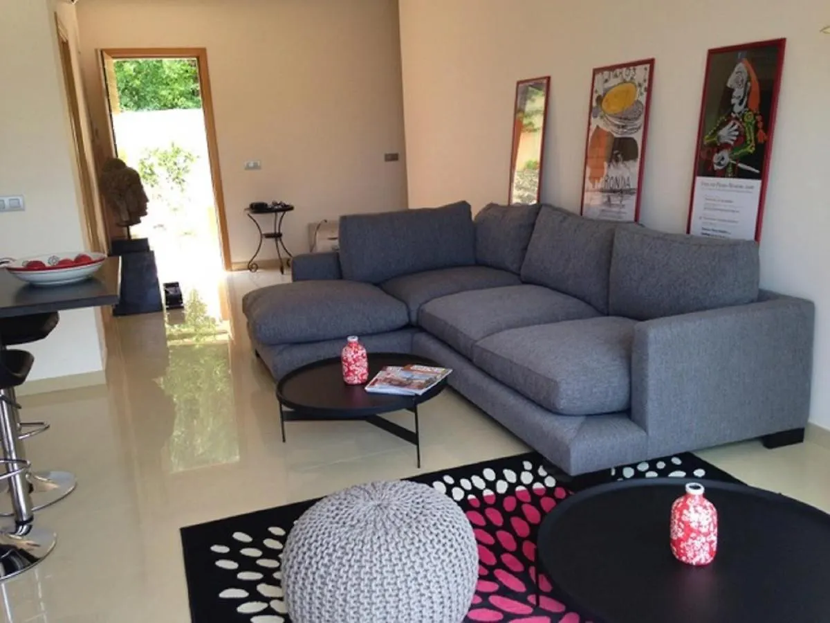 Montjoi Ref 409-Casa Con Piscina Almadraba 빌라 0*,